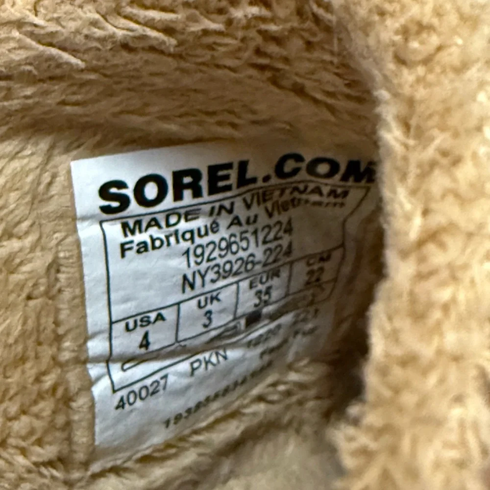 Sorel Tan Slippers, Y4/W6
